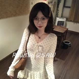 打底衫 Rou8ao微胖大码 长袖 波点蝴蝶结拼接V领蕾丝花边T恤修身 女装