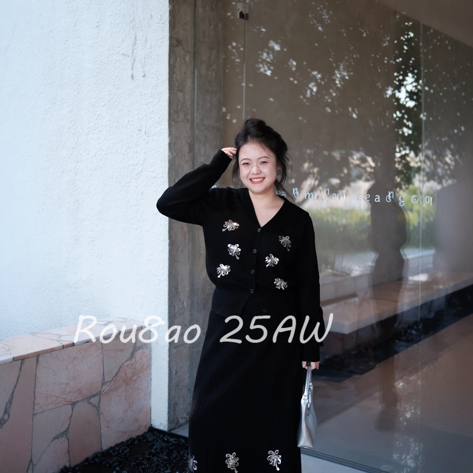 Rou8ao微胖大码女装复古V领亮片针织开衫半身裙两件套女高级感,女装/女士精品,大码套装,淘宝优惠券,粉丝福利购,淘宝优惠卷