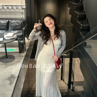 女装 两件套装 秋季 气质V领蕾丝吊带连衣裙开衫 法式 Rou8ao微胖大码