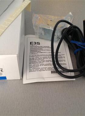 日本OMRON 光电传感器E3S-LS10XE4 全新原包装正品