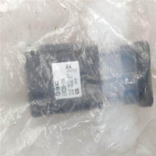 全新日本正品原包装  超纯净化学液用气控阀 LVC20-S06