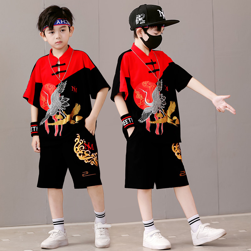 三月三民族服装儿童演出服幼儿园嘻哈中国风汉服男童街舞表演潮服