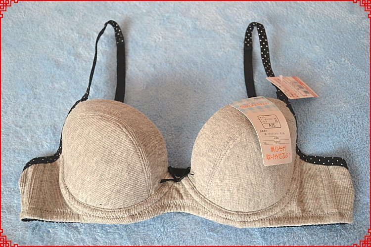 日单全棉少女薄款有钢圈70A文胸