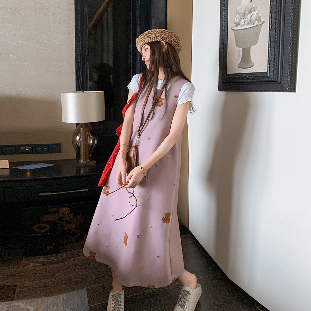 粉色卡通刺绣背心连衣裙女2025夏季新款韩系可盐可甜减龄a字长裙,女装连衣裙,沁古纱衣