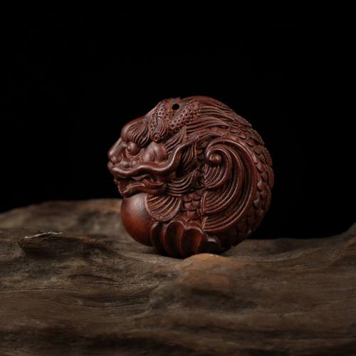 雷击枣木鱼化龙吊坠挂件手把节随身文玩雕刻实木木雕圆雕精品细节