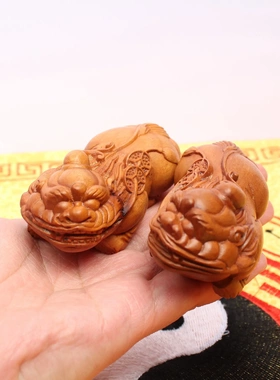 老料雷击枣木貔貅手把件摆件木雕把玩木质工艺品