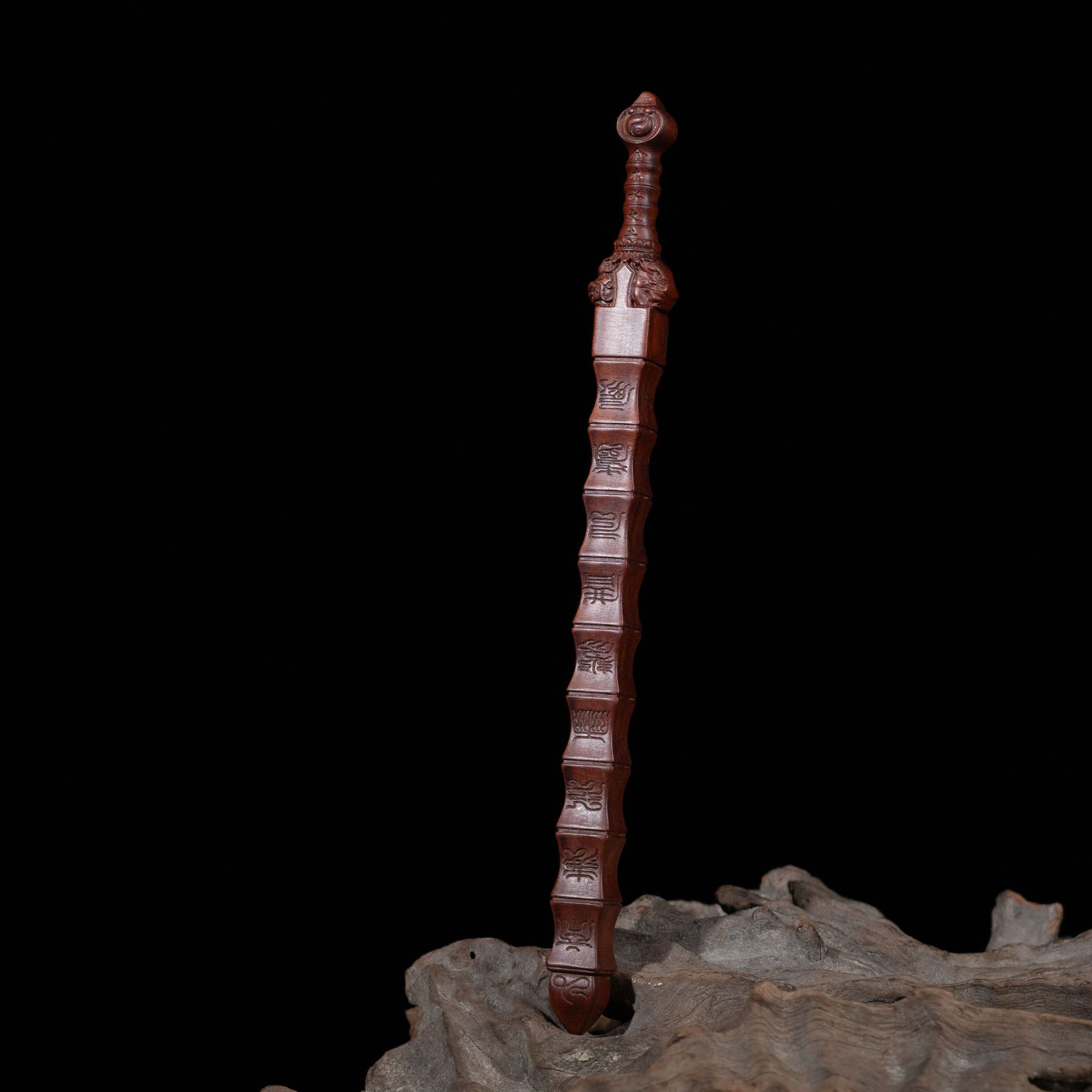 雷击木枣木龙虎打神鞭雕刻十字天经九节鞭雷字小剑五行剑老料道家