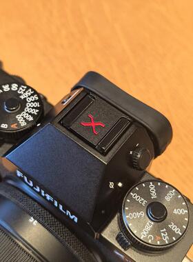 热靴盖ZVE10二代XT4XT5XS10XS20相机R50R8适用佳能200D热靴盖防尘