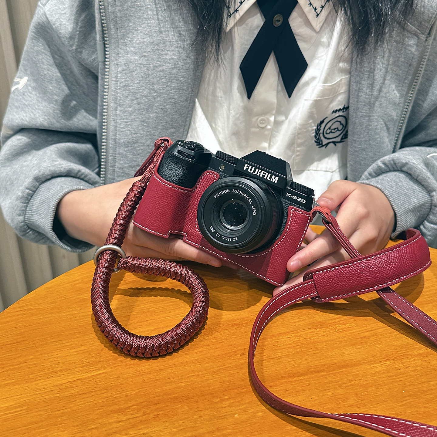 富士XT5保护套手绳X100vi相机包适用xt30三代相机套xs20xt50真皮