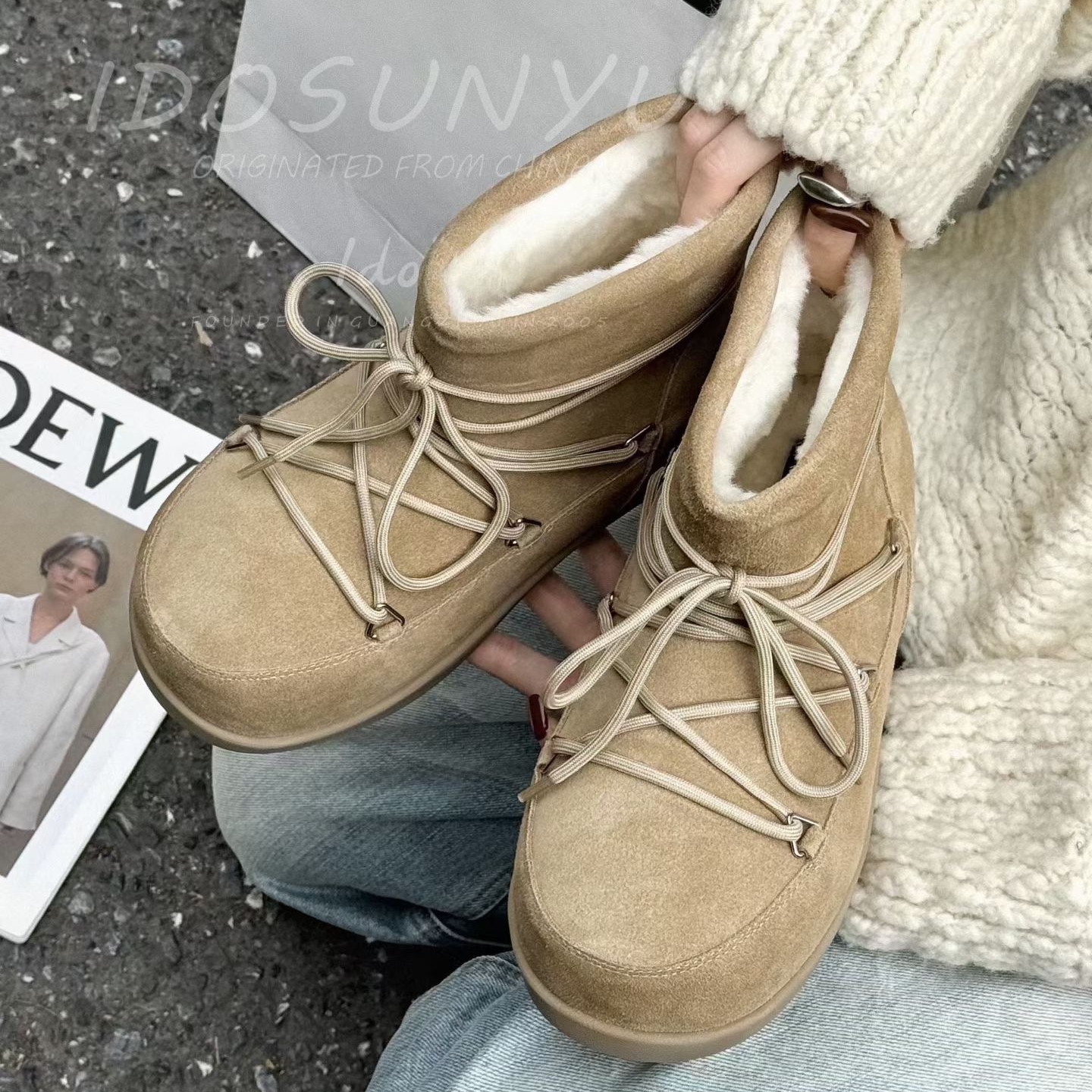 IDO/TT欧货女鞋2025秋冬新款牛猄圆头交叉绑带厚底套筒羊毛雪地靴