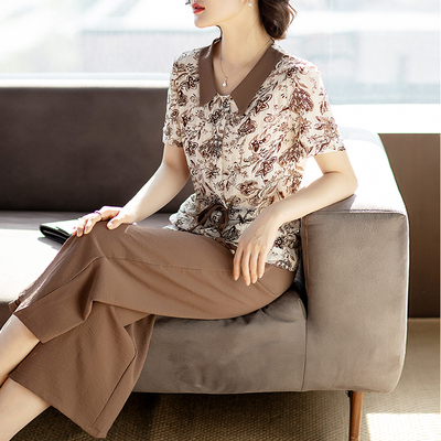 中年妈妈夏装2024新款短袖40岁年轻高贵气质套装中老年女休闲衣服