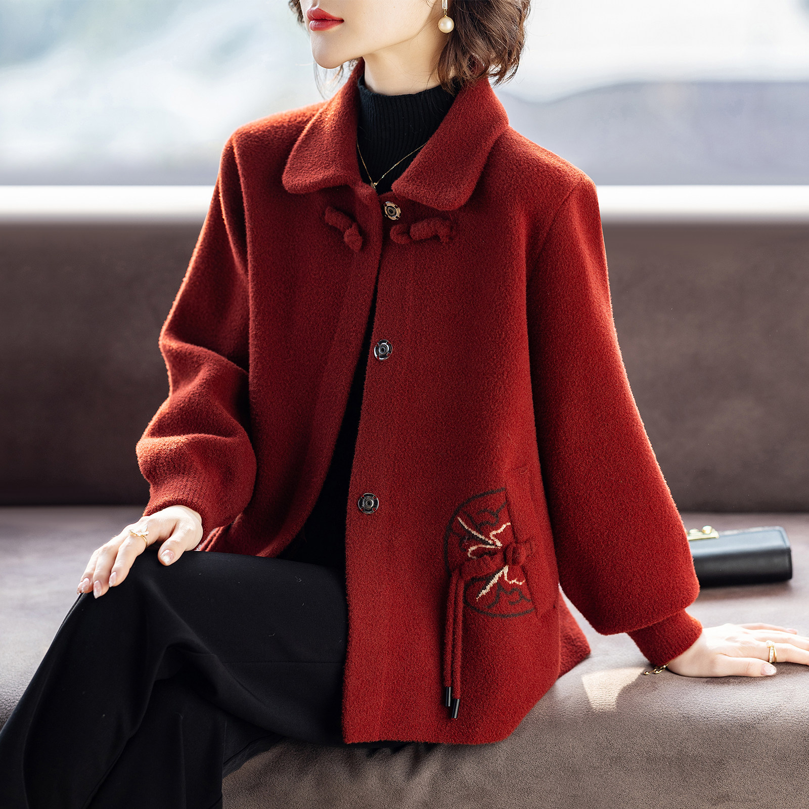 妈妈秋装厚外套喜婆婆婚宴本命年红色上衣服春秋新款中老年人女士