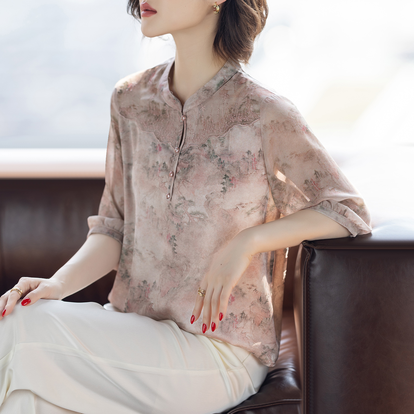 妈妈夏装套装2025新款洋气质高贵小衫50岁女士t恤上衣服中老年女