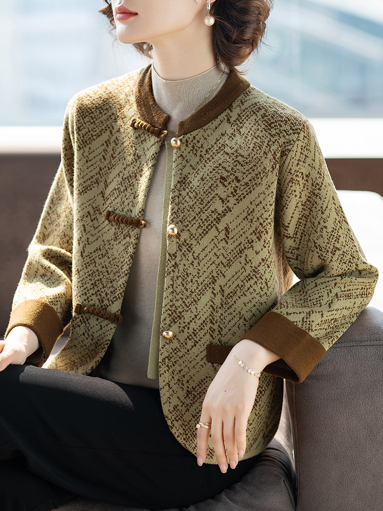 妈妈春秋外套洋气质时尚2026新款50多岁中老年女士上衣服春装