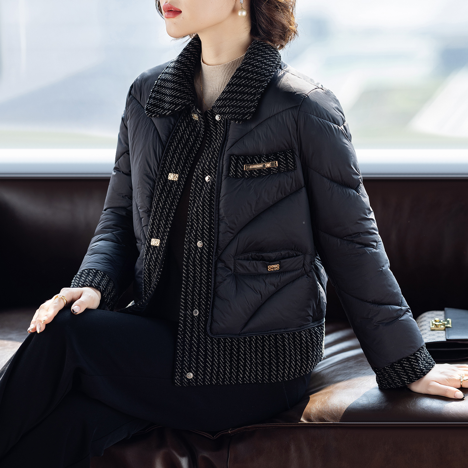 时尚妈妈冬装棉袄短款羽绒棉服洋气质新款衣服中老年人棉衣外套女