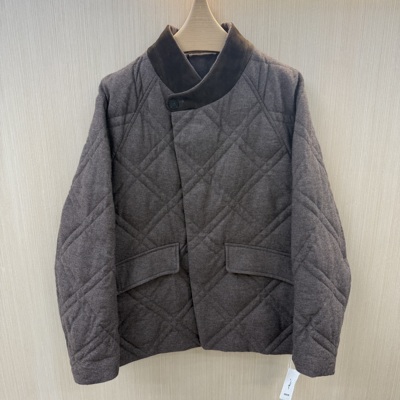 2025秋季女士新款菱格羽绒服