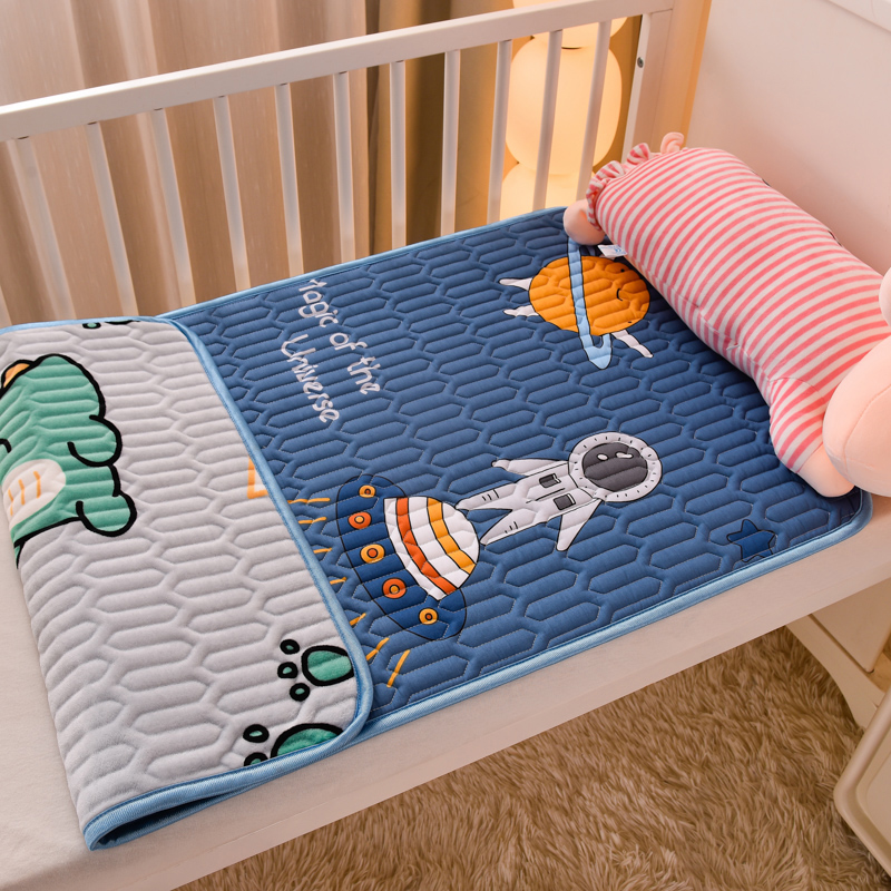 A面纯棉B面牛奶绒防水床垫