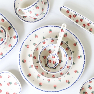 阿紫同款 波兰进口原产釉下彩手绘陶瓷可爱草莓面碗菜盘牛排盘B265