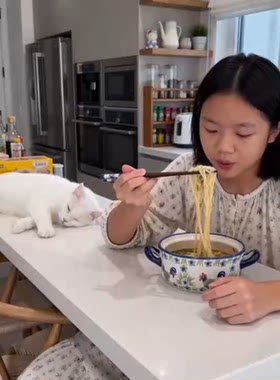 波兰进口双耳面碗食物保鲜碗