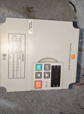 LG变频器，型号：SV037iG5-4，功率3.7KW，38