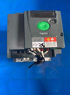 变频器，型号ATV310HU22N4A，，