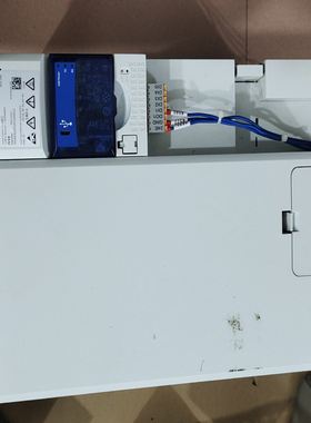 伦茨变频器i550,I55AE322F10V10000LS拆