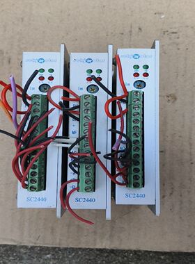 双成步进驱动器，型号SC2440，拆机，功能完好，成色如