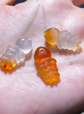 鱼骨天然冰透俏色玛瑙鱼项坠饰品男女款 小鱼玉髓玉坠玉吊坠玉坠