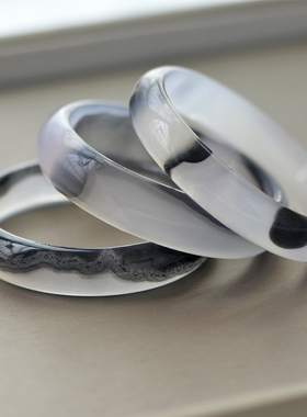 国风玉镯女玛瑙原色镯子天然