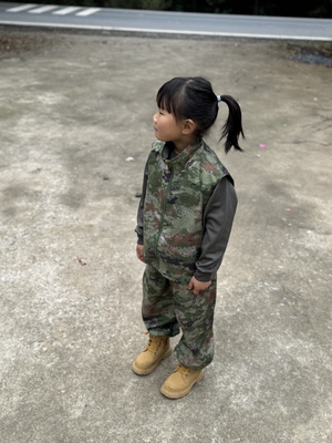 一块年糕 小军娃迷彩马甲 儿童迷彩马甲