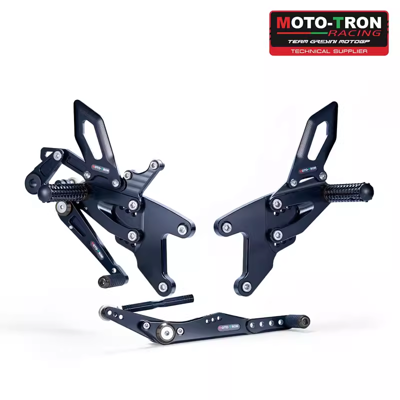R1改装脚踏增高后移MOTOTRON