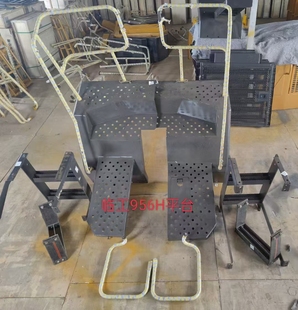 适用于临工装载机铲车956F968F台架面板爬梯总成工厂直发运费到付