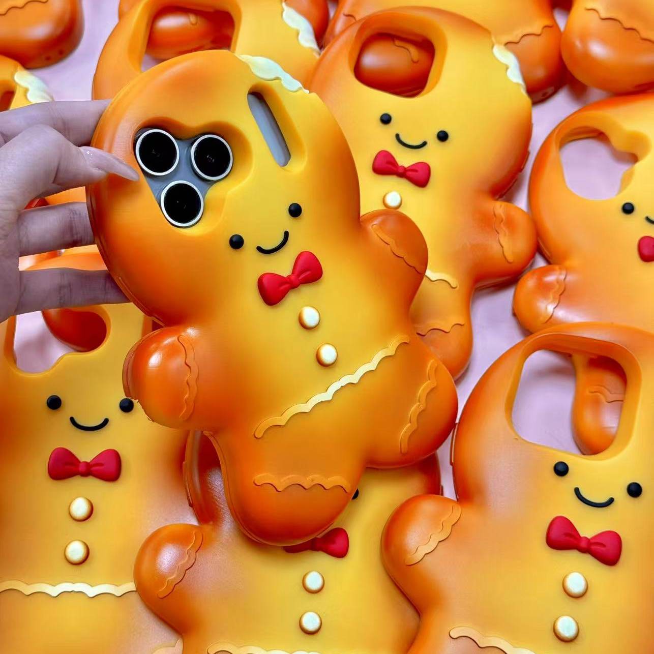 童趣创意咬痕姜饼人适用iphone17promax苹果16pro手机壳15p新款14小众简约设计感防摔保护壳