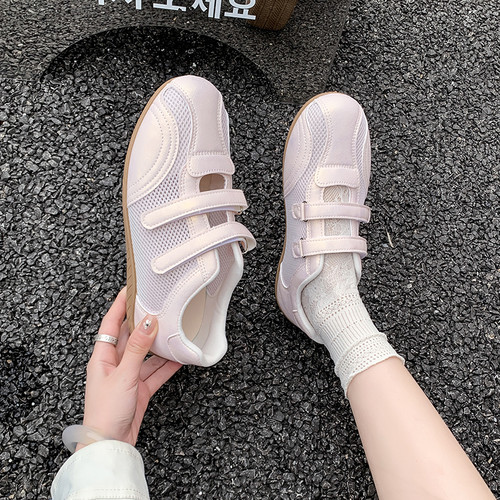 春夏网面透气魔术贴玛丽珍女鞋