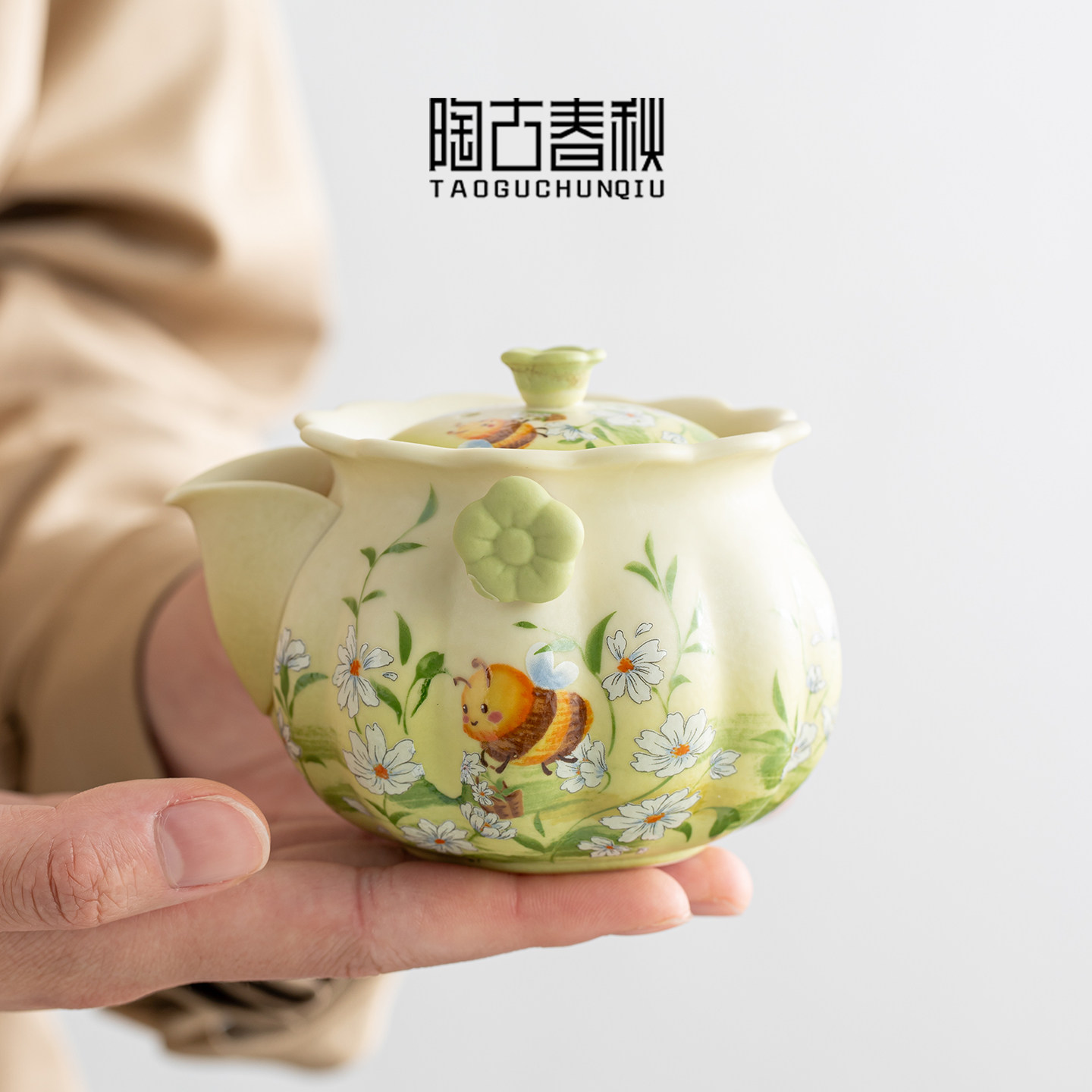 陶瓷手抓壶一壶两杯礼盒装图片