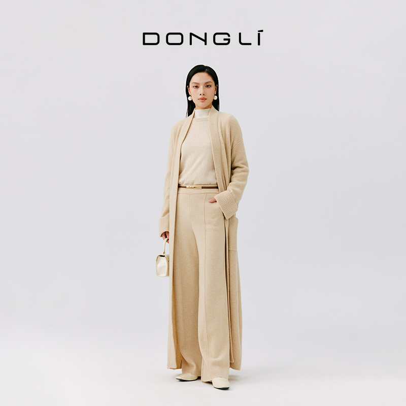 东黎2024新款V领针织长开衫