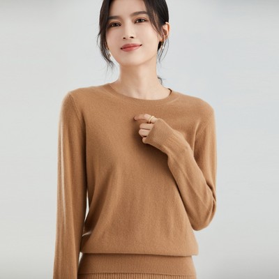 东黎小山羊绒圆领打底衫