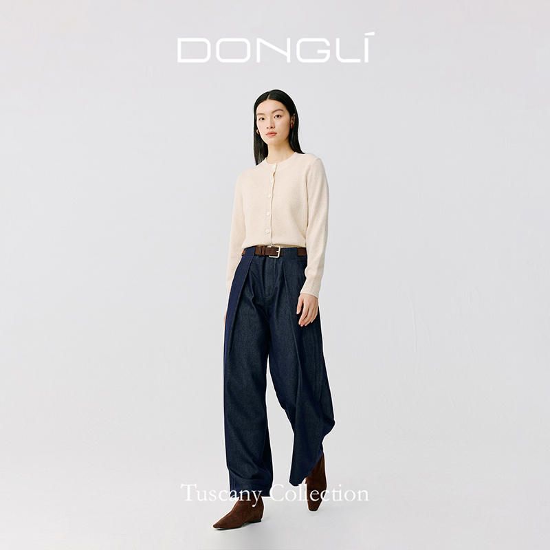 东黎轻薄垂顺打褶显瘦牛仔裤