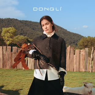 东黎毛绒混纺 女士秋冬短款黑白斜纹皮领毛呢外套翻领短大衣5308