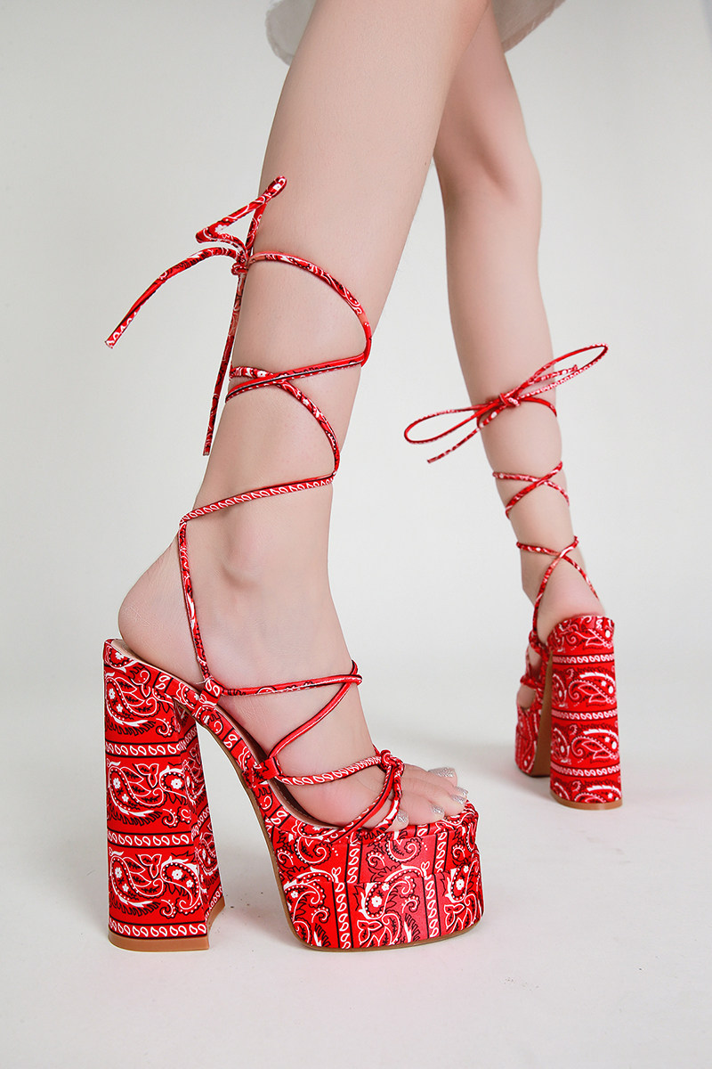 2022年春季新款高跟水台罗马凉鞋恨天高时装走秀大码外贸方头凉鞋