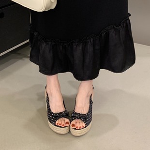 露思同款~12cm不累脚古早风厚底草编鞋波点蝴蝶结坡跟露趾凉鞋女