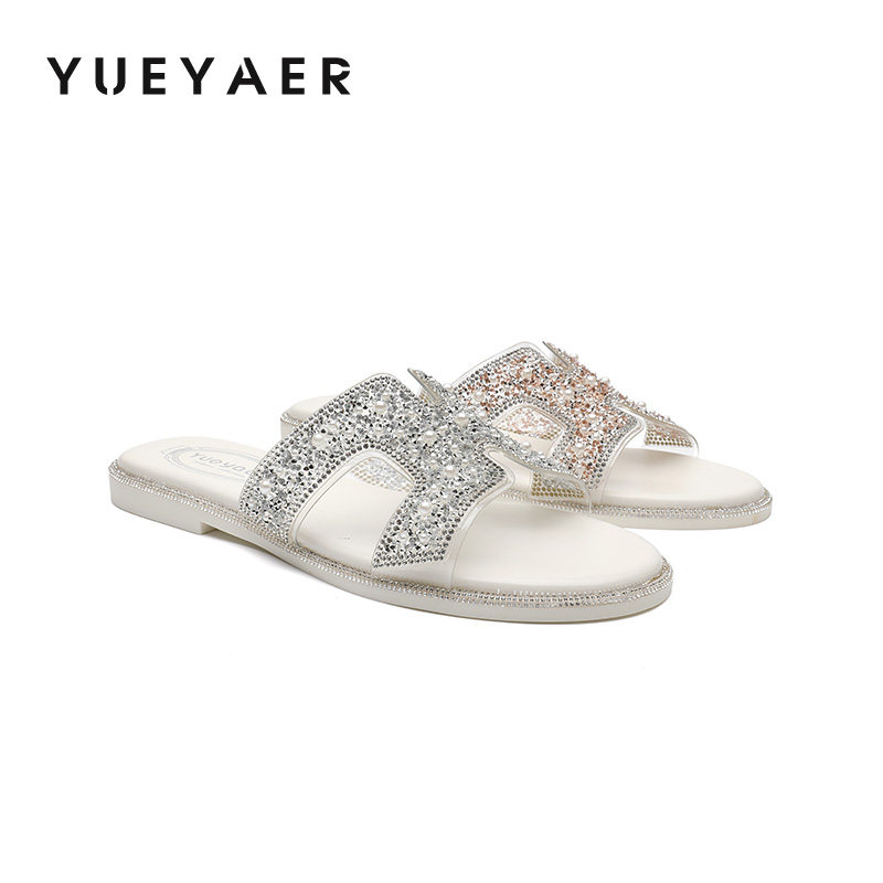 月芽儿新款法式仙女风水钻一字拖鞋女外穿平底高级感沙滩凉拖