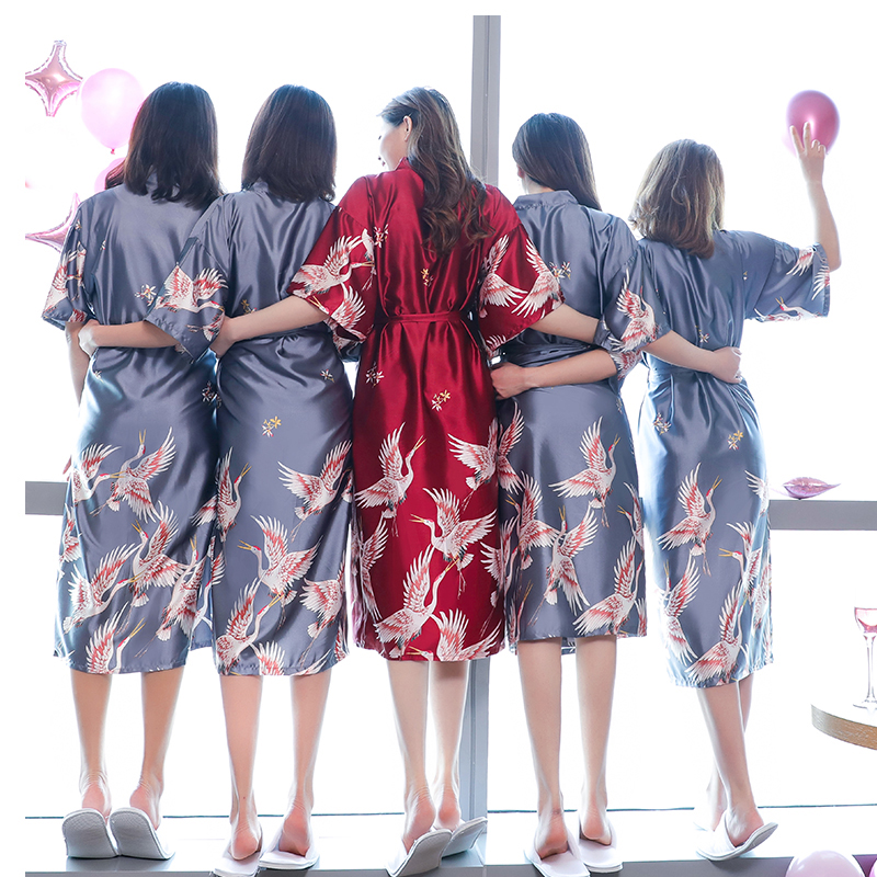 婚礼闺蜜晨袍夏季丝绸派对伴手礼