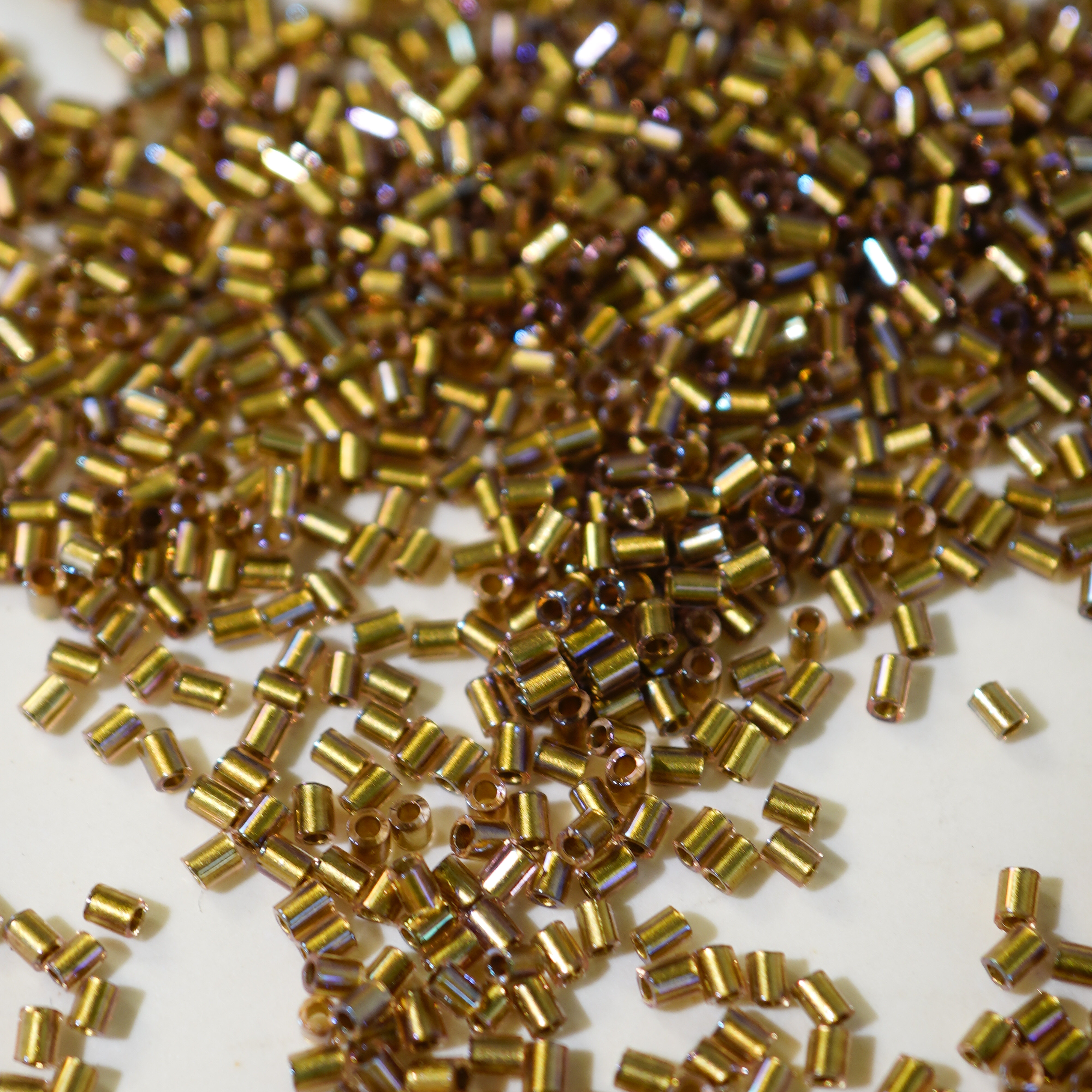 日本TOHO东宝进口2mm染芯浅古铜管珠268串珠手工diy材料散珠10g