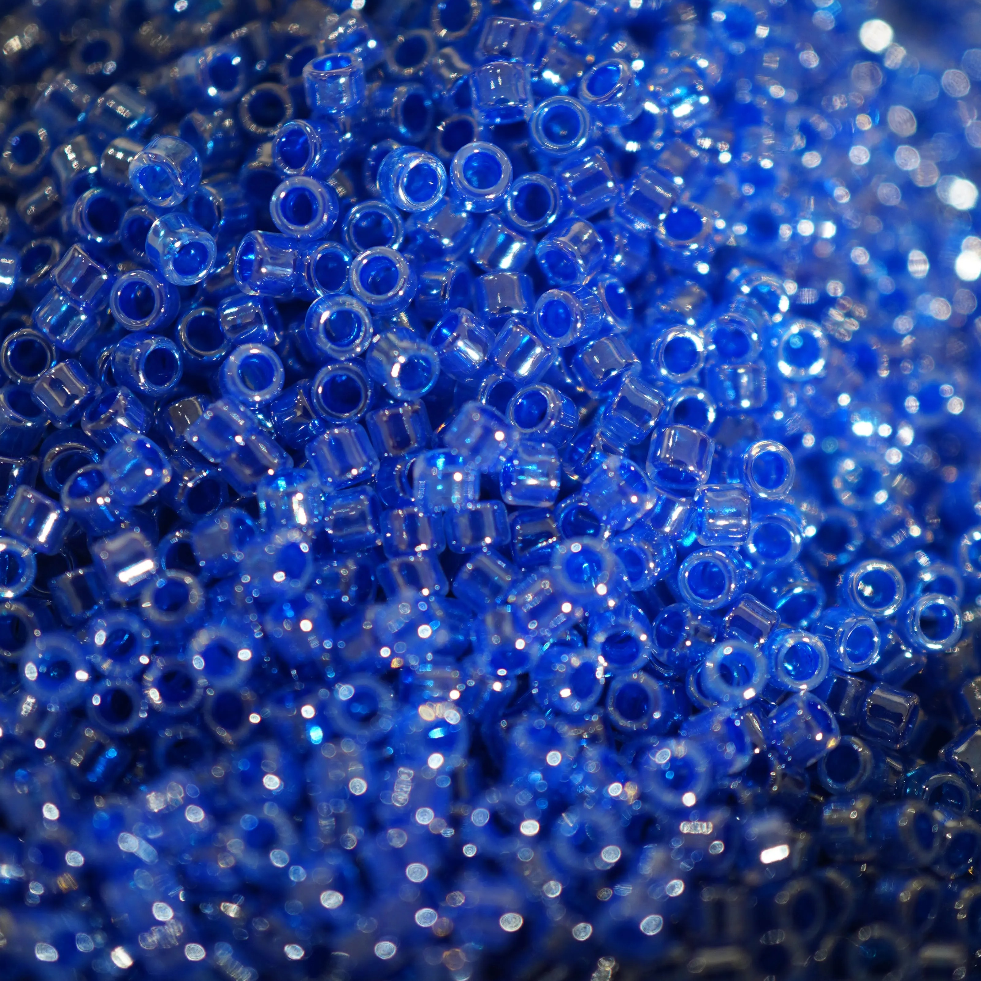 日本TOHO东宝进口1.9mm古董珠 Qbeads 917油彩蓝 散珠手工diy材料
