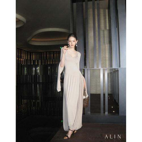 阿琳ALIN【小豆蔻】俩件式斜线分割弧形抽褶连衣裙短款开衫套装女