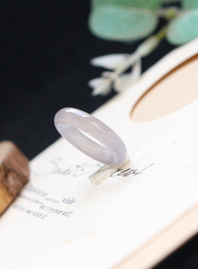 简约时尚窄版和田玉烟紫戒指