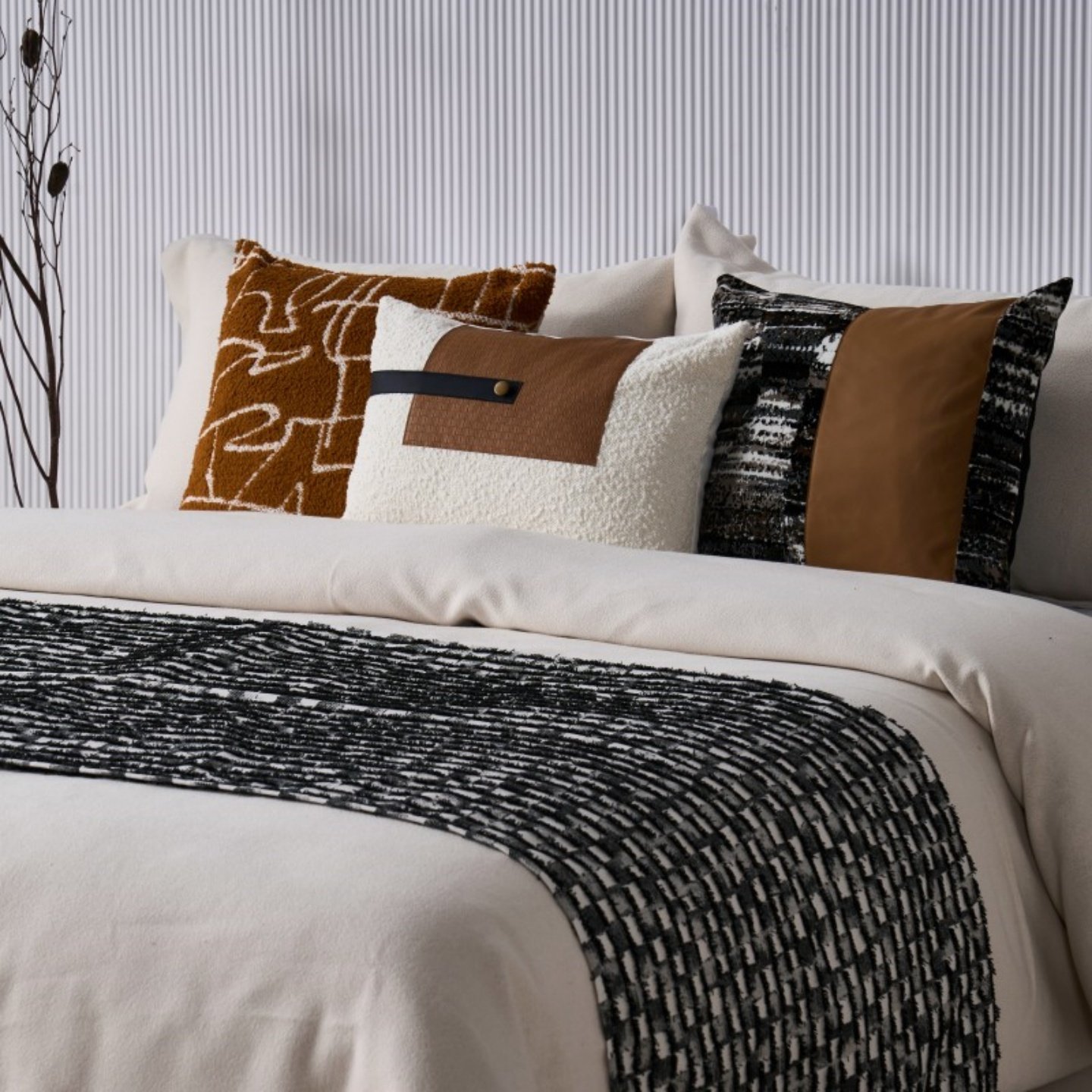 床盖款线条意式样板间床品