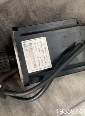 #电机  东TECO伺服电机，型号JSMA- LC08AB议价