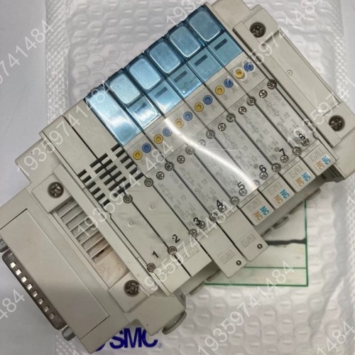SMC电磁阀 SY3300-5U1 2pcs SY3A00 议价